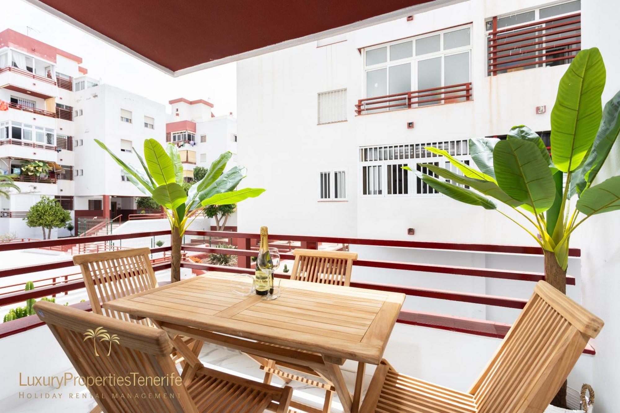 Apartamento Iris Адехе Екстериор снимка