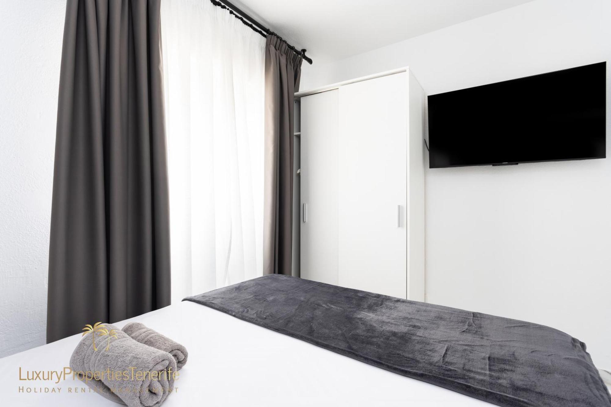 Apartamento Iris Адехе Екстериор снимка