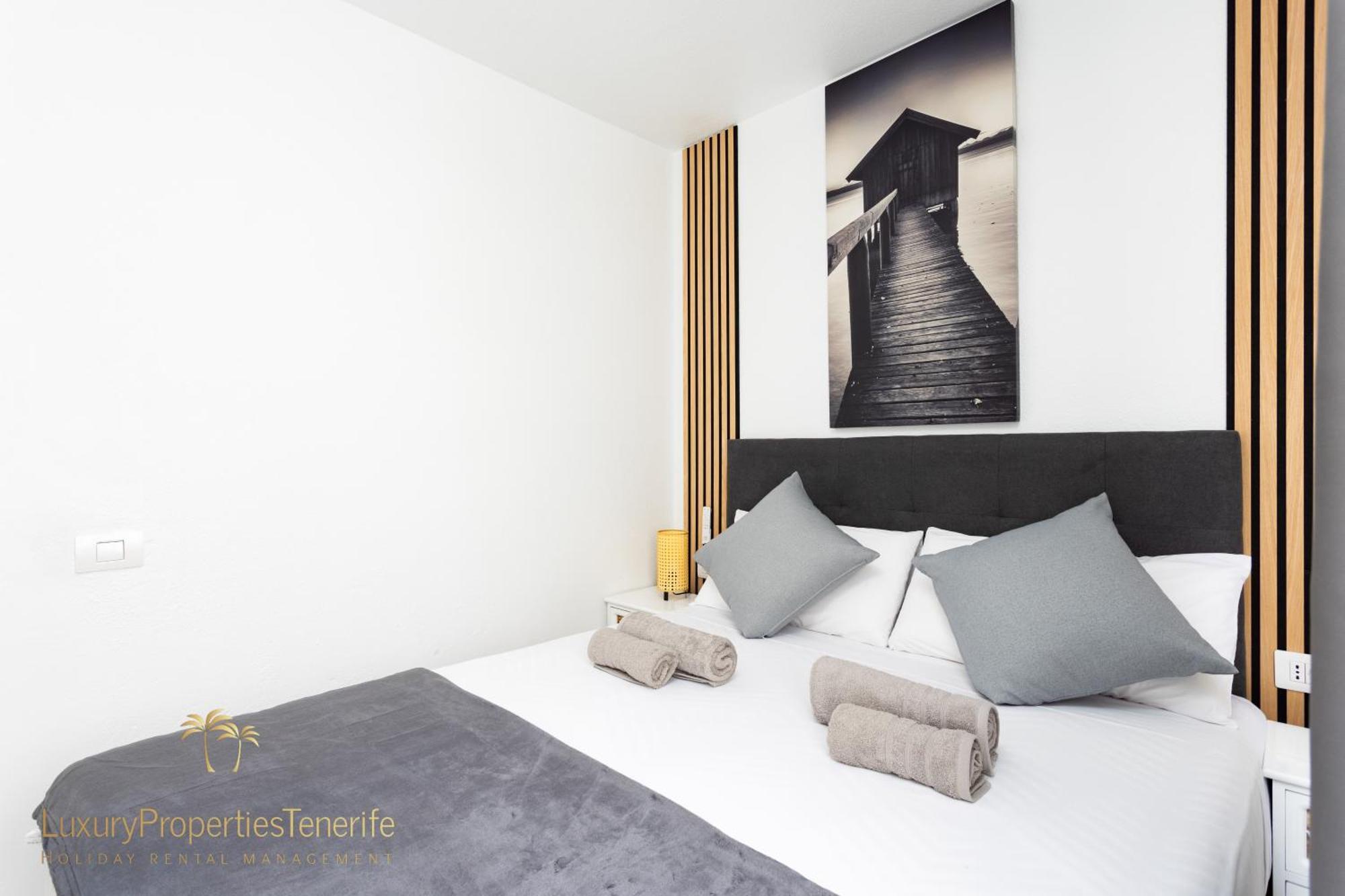 Apartamento Iris Адехе Екстериор снимка