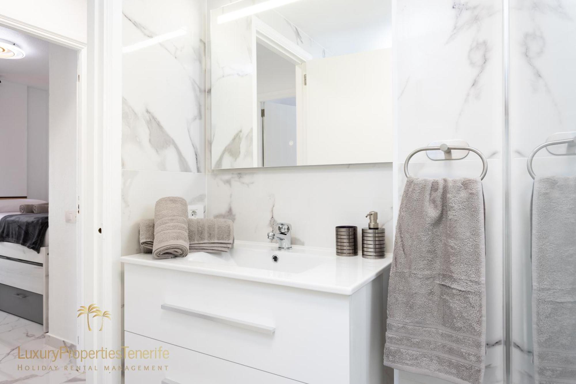 Apartamento Iris Адехе Екстериор снимка