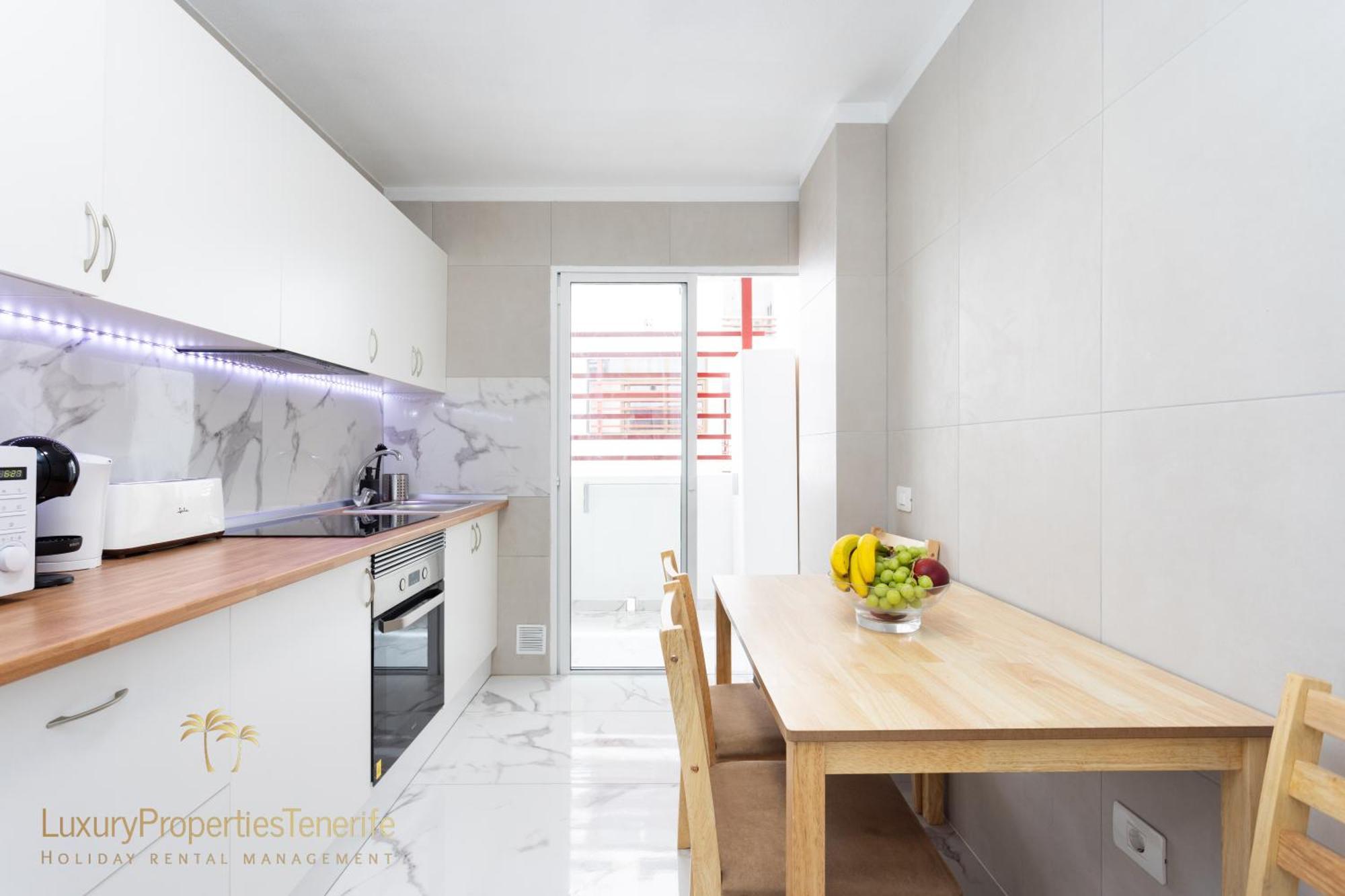 Apartamento Iris Адехе Екстериор снимка