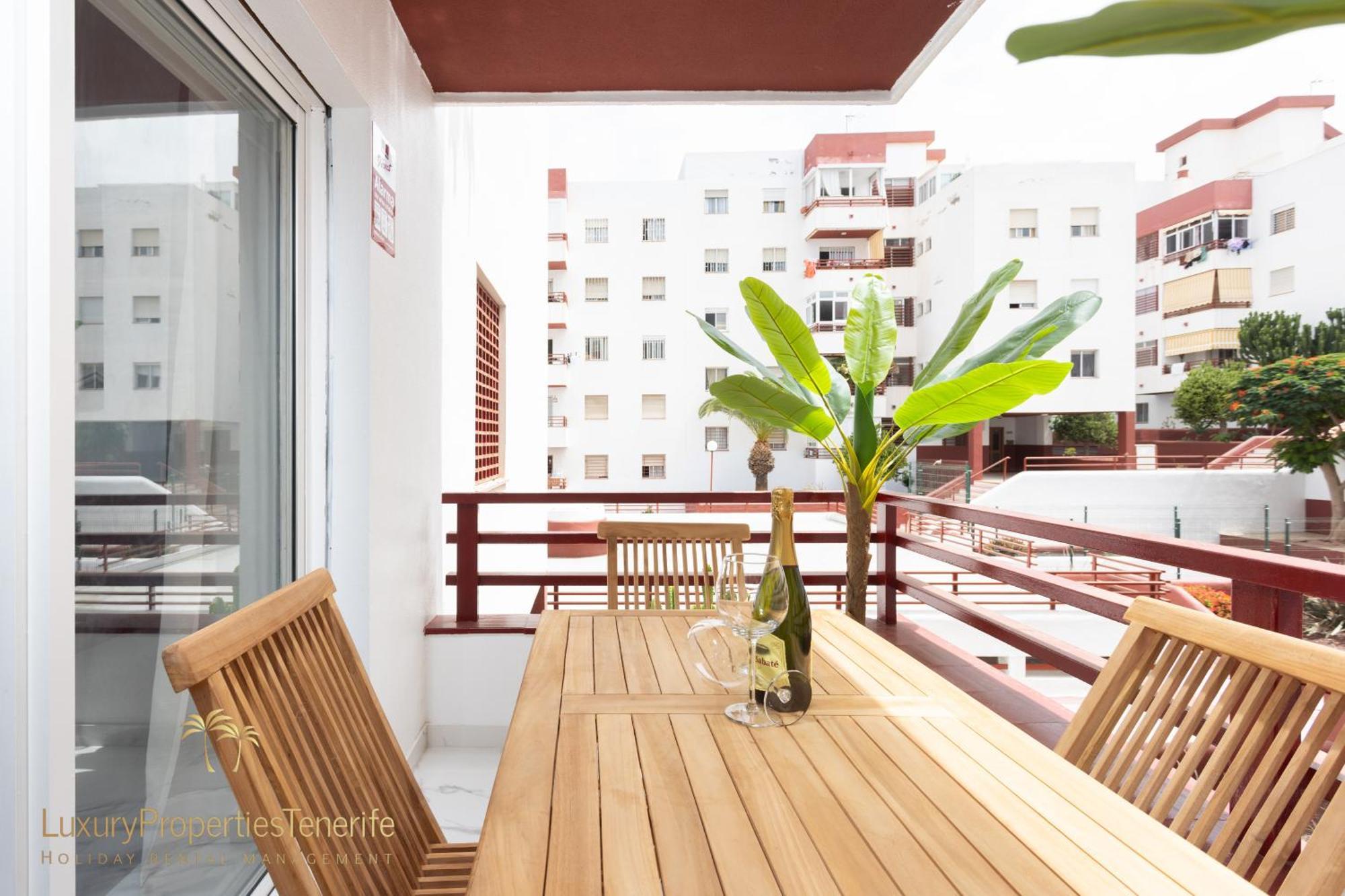 Apartamento Iris Адехе Екстериор снимка